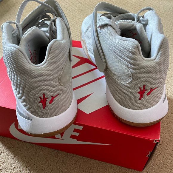 Nike Kyrie 2 II Summer Pack Shoes Light Bone 10.5